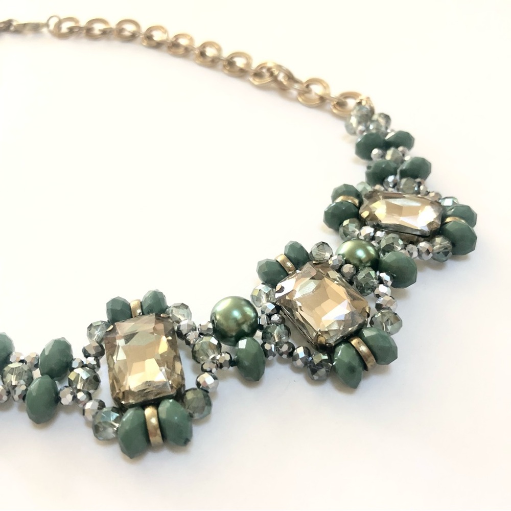 Crystal Beads Gold Green Tone Statement Necklace NWOT